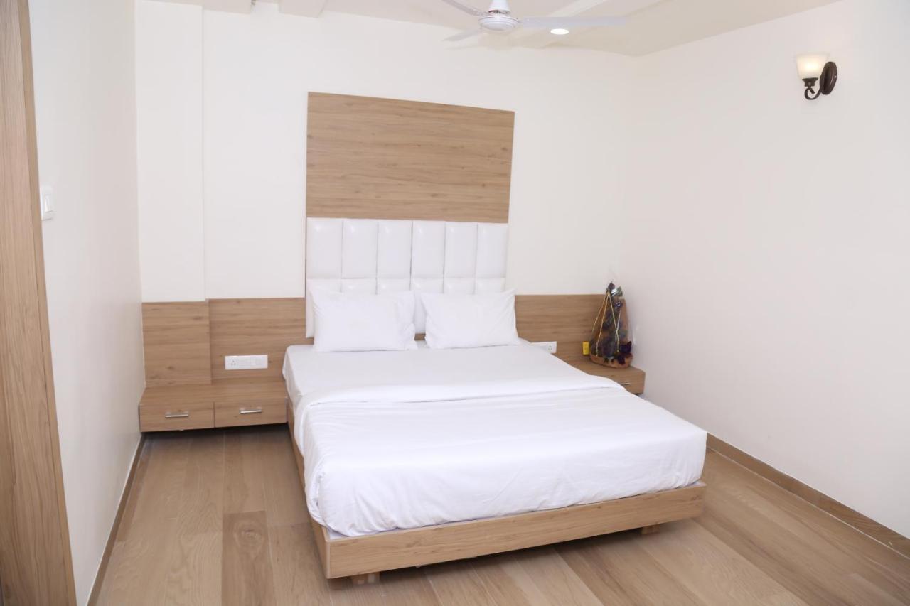 Hotel Lotus Chandrapur Εξωτερικό φωτογραφία