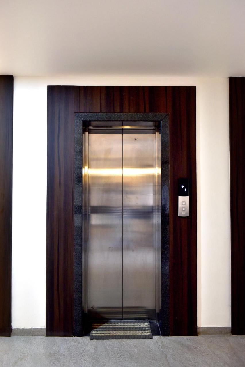 Hotel Lotus Chandrapur Εξωτερικό φωτογραφία